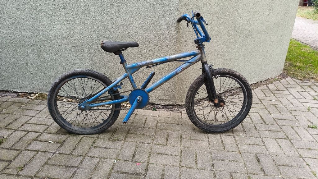 Dwa  BMXy 20cali ...
