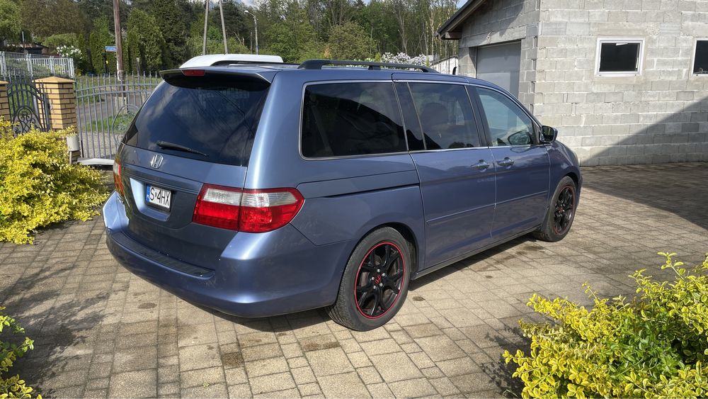 Honda Odyssey 2006r., 8 osób, LPG, Felgi 19” Honda Type-R, multivan