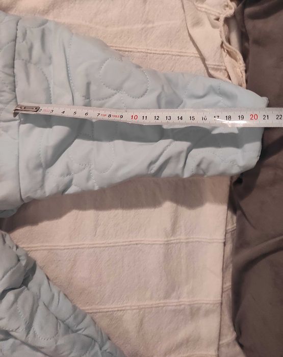 Kombinezon dla niemowlaka ocieplany z kapturem 74cm
