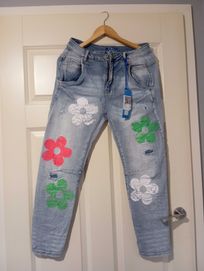 Spodnie damskie jeansowe kwiaty 3D
