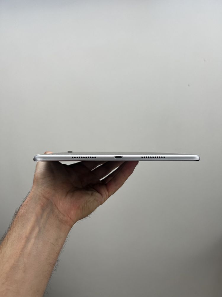 Apple iPad Pro 10.5 Wifi 256gb Space Gray 120 герц екран
