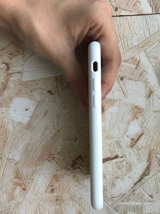 Чохли на iPhone 7