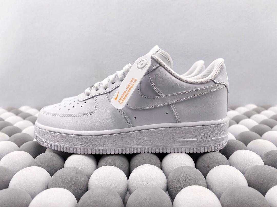 NikeAirForce1Low07White R.40.5