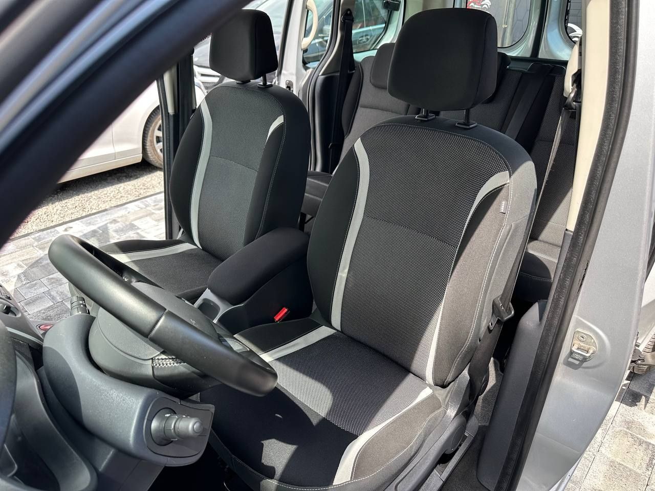 Продам Renault Kangoo 1.5 dCi MT 2016
