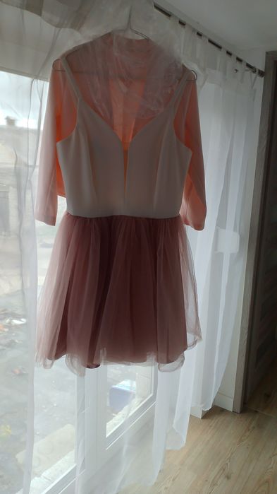 Przepiękna sukienka balowa