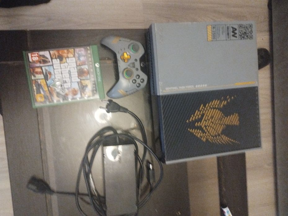 Z box one 500g z padem i okablowaniem