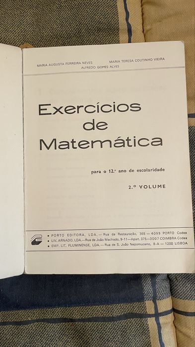Livro Exercícios de Matemática 12 ano