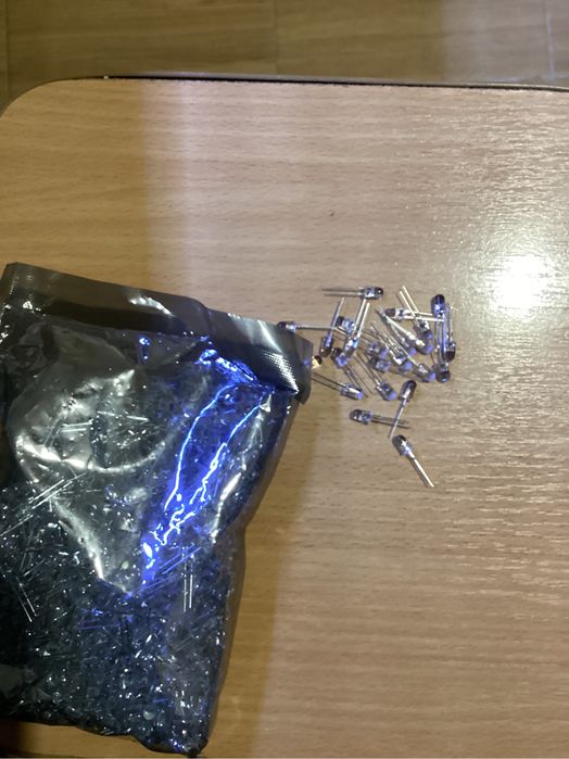 Светодиоды 3 в 5 мм 50 шт.