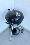 Churrasco Grelhador Barbecue a carvão WEBER Master-Touch Premium 57 cm