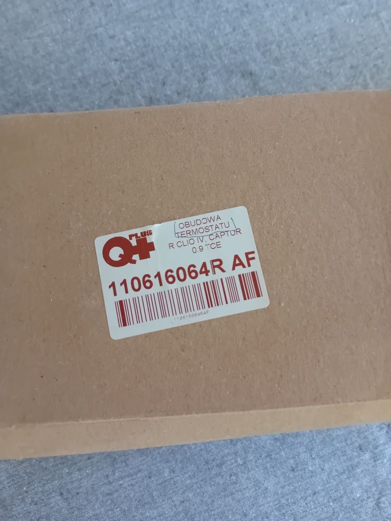 Obudowy  termostatu do Renault Captur 2015r