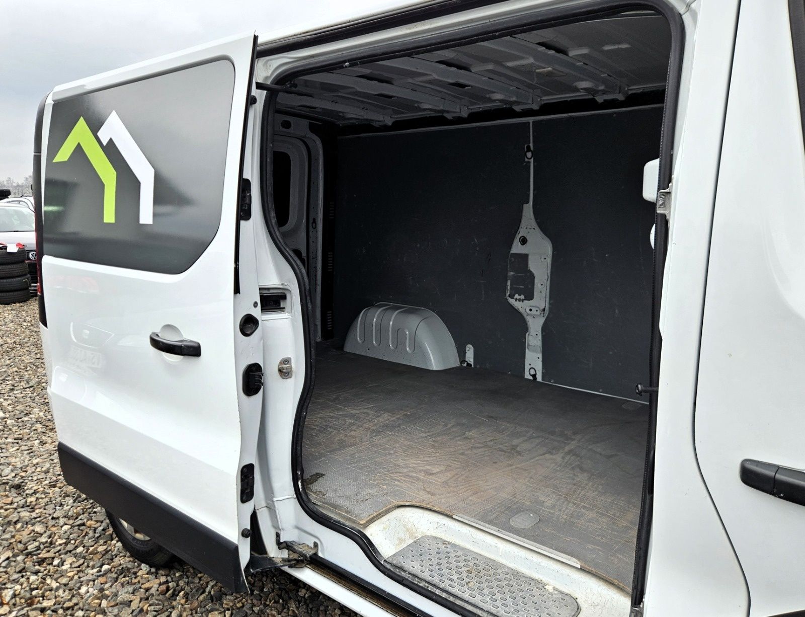 Opel Vivaro 1.6 140KM faktura vat23 z Niemiec LED klimatyzacja kamera