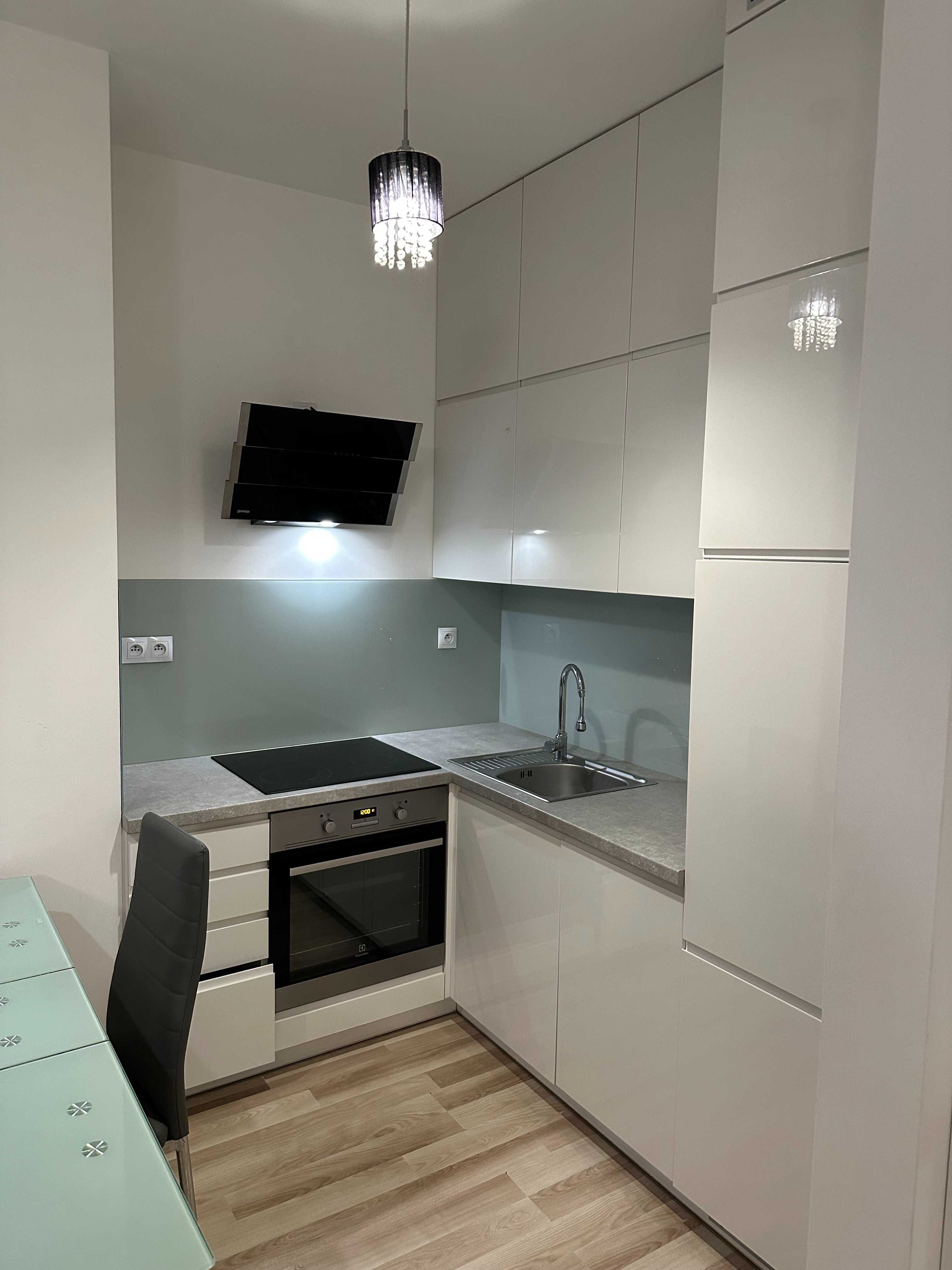Wynajmę kawalerkę Warszawa Mokotów ul. Tolkiena 2850 PLN