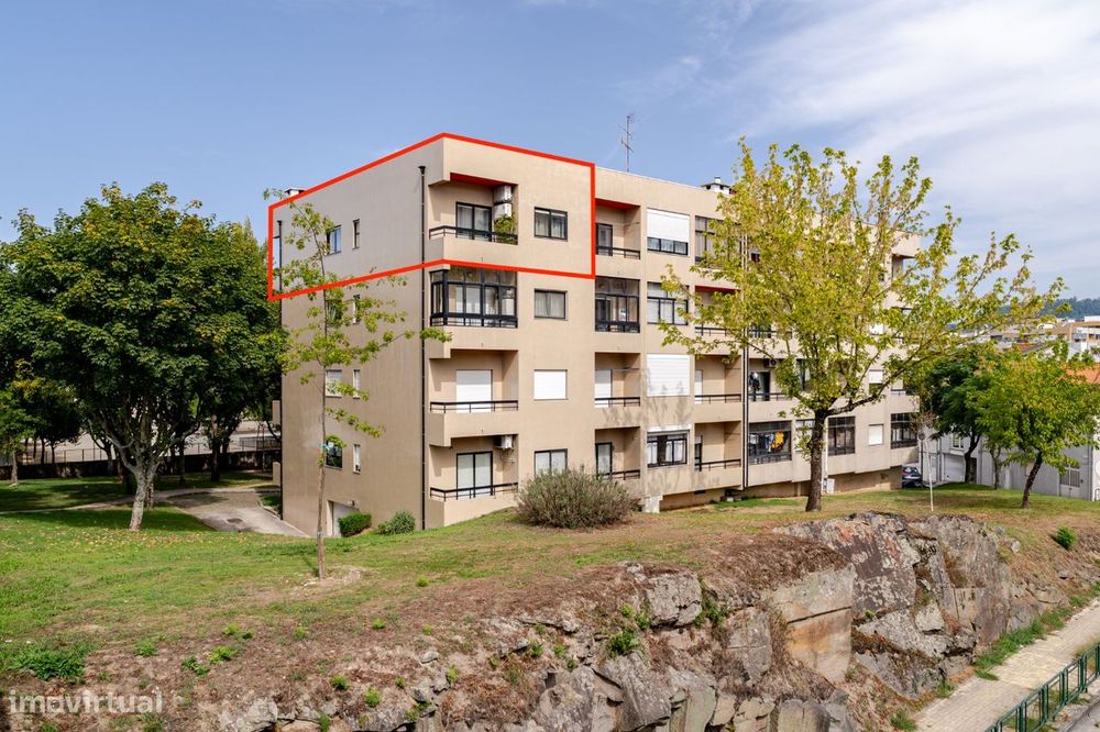 Apartamento T3 em S. VICENTE - Urbanização Quinta da Veiga