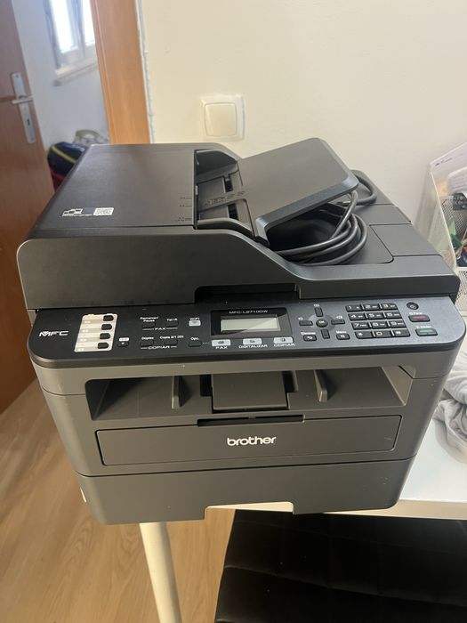 Impressora Brother MFC-L2710DW
