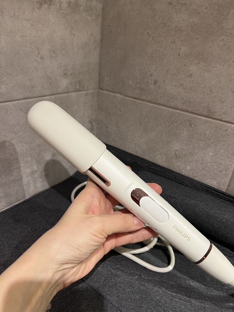 Prostownica do wlosów Philips SenseIQ BHS830