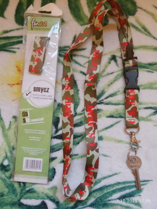 Smycz na klucze, telefon Wyprzedaż