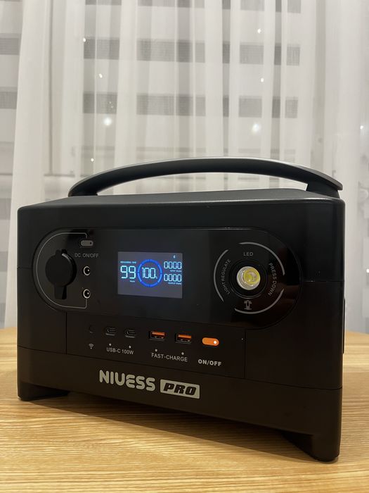 Продам зарядну станцію NIUESS NE 700 pro/700 Вт/720 Вт-год/ Li-lon