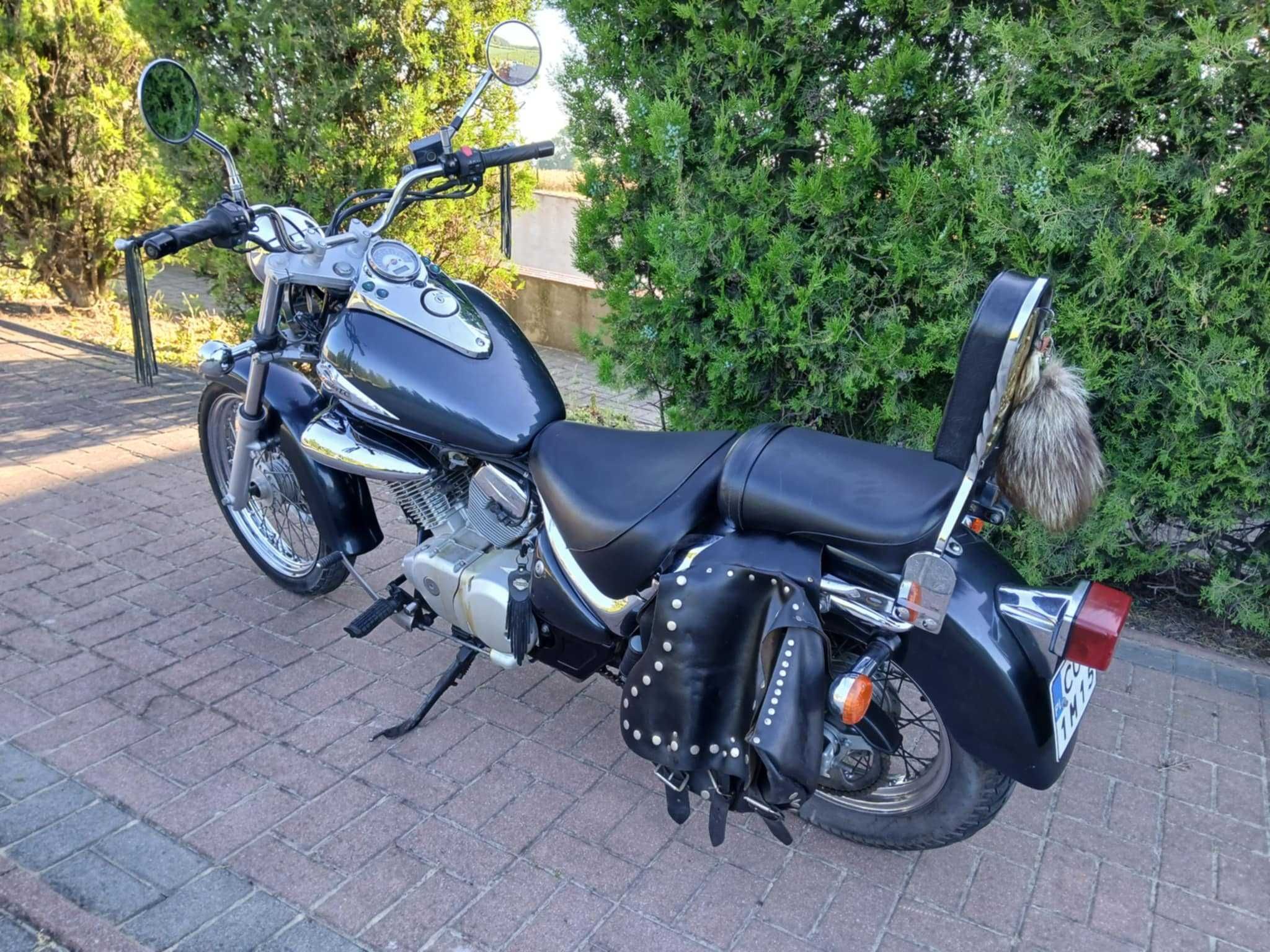 Suzuki Intruder 125, Kat B,A1, Stan Bdb, Zarej, Do Jazdy,2002r,dodatki