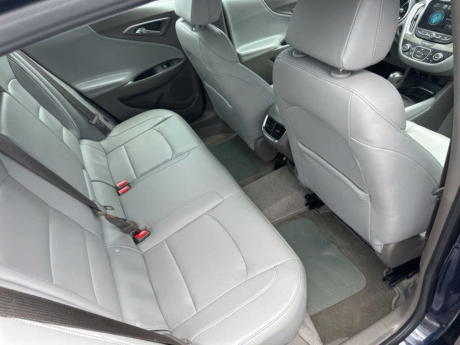 Chevrolet Malibu LT      2017