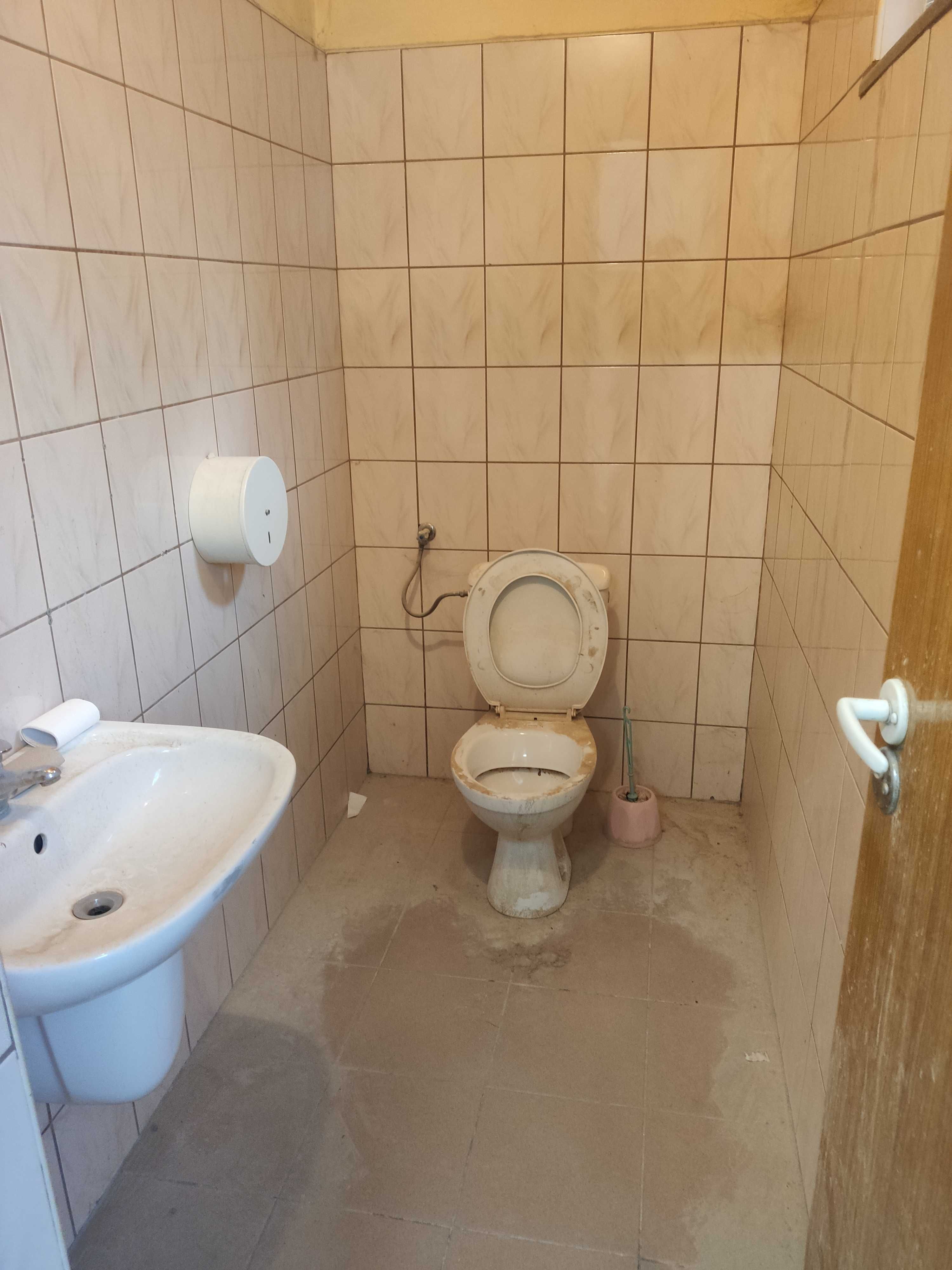 Hala produkcyjna w okolicach Mikołowa 280 m kw,rampa, ogrzewana.