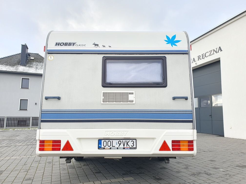 Hobby Classic460 2x Osoby,Przedsionek,Media,Dmc1200kg,Docieplona 96rok