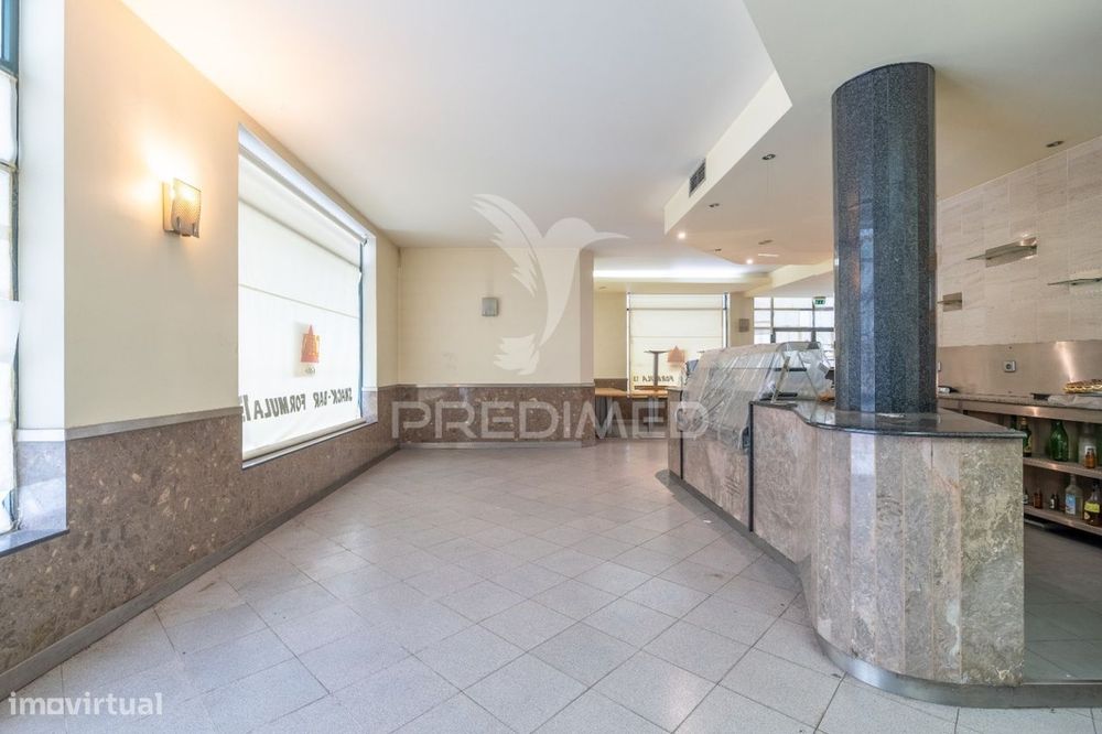 Café em Aguas Santas - junto as piscinas e policia