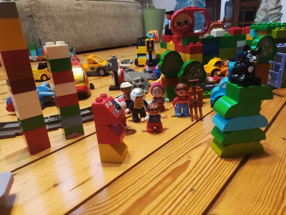 Mega duży zestaw LEGO Duplo tory samochody