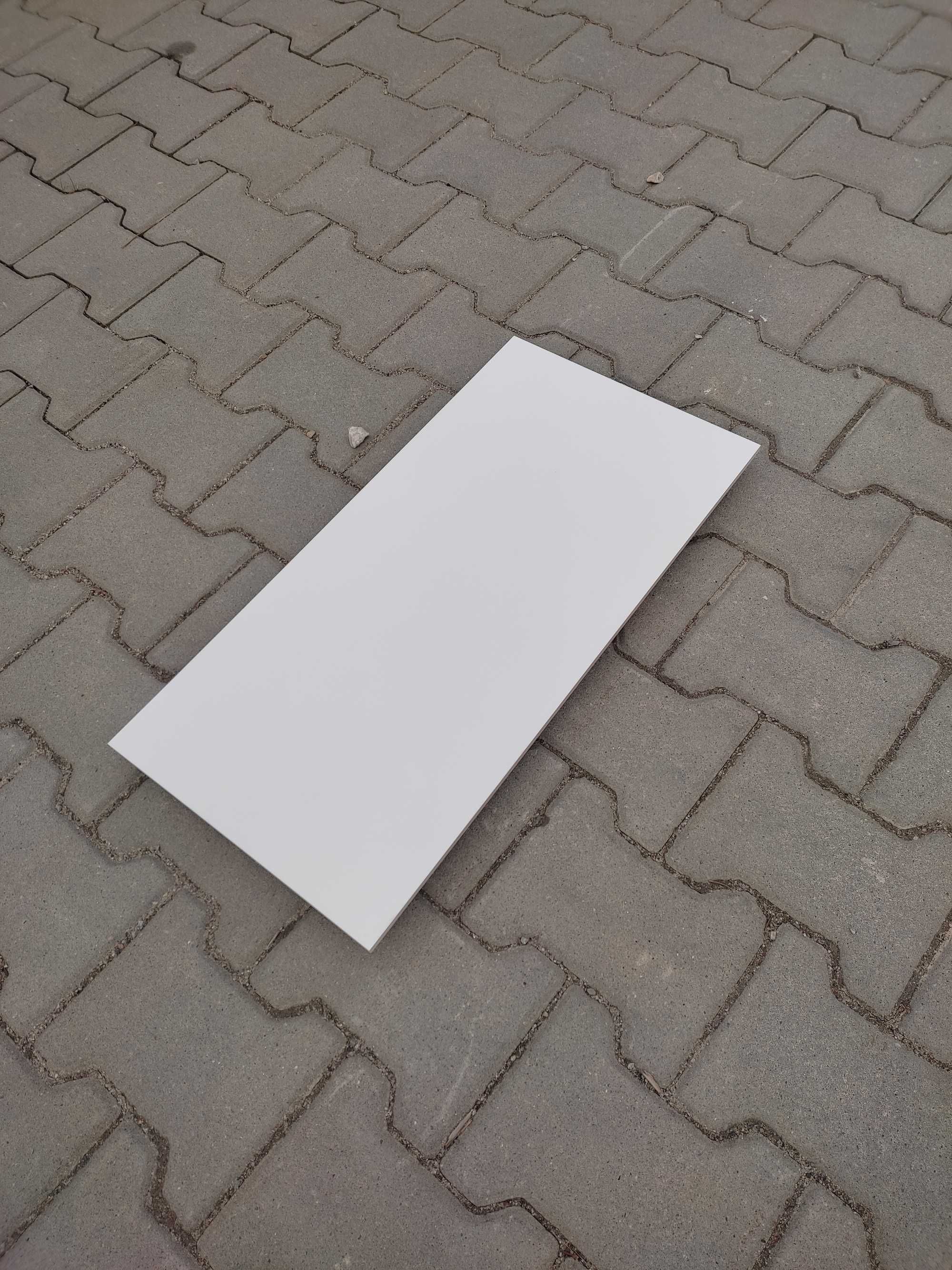 Płytki ścienne ceramiczne 30x60 cm White Glaz gat.1