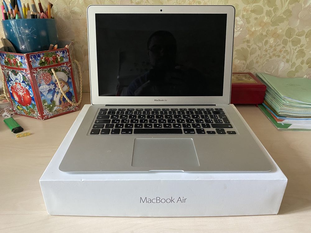 ОФИЦИАЛЬНЫЙ Macbook Air 13” 2015/2017 Core I5/8gb RAM/128 gb SSD