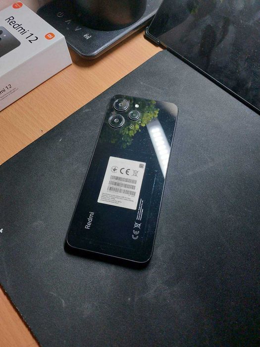 Xiaomi Redmi 12 8/256 gb