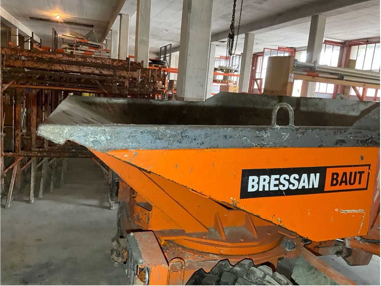 wozidło budowlane thwaites jcb case volvo ben ford bell teren 3 tony