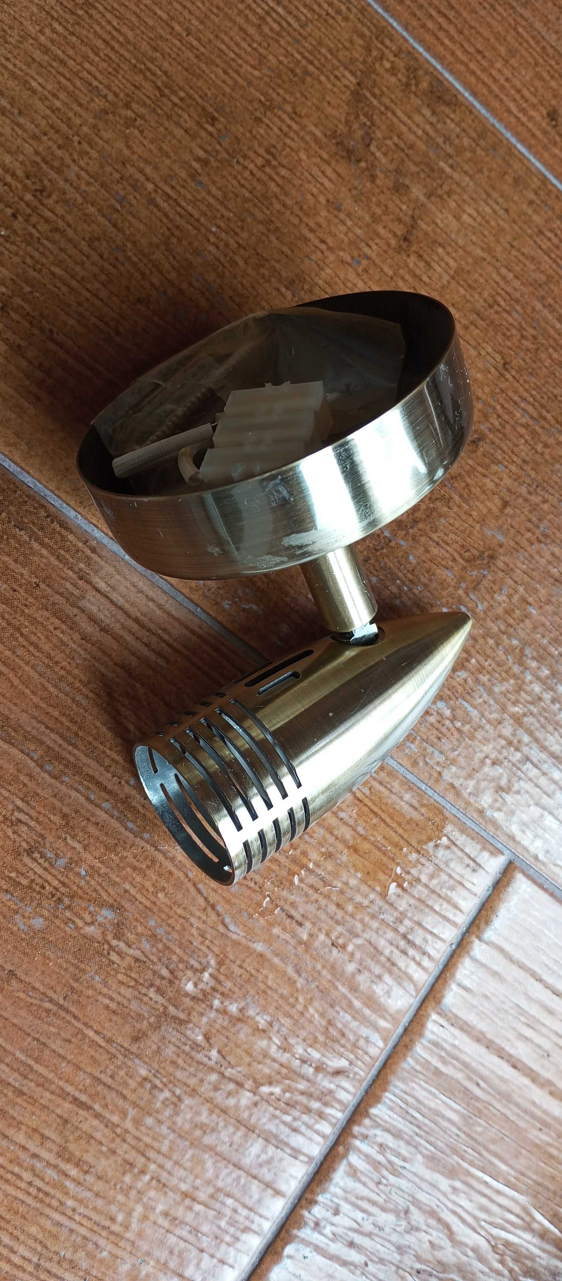 Candeeiro de Teto Halogêneo 3 Focos