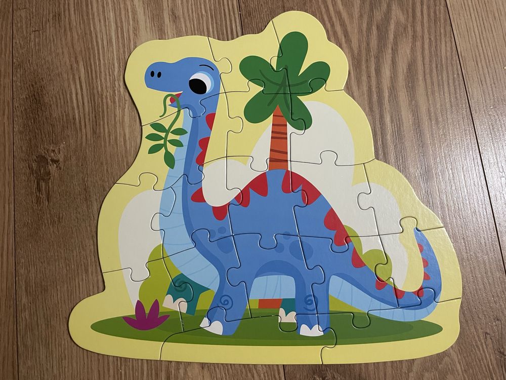 Puzzle dinozaury malego bystrzaka