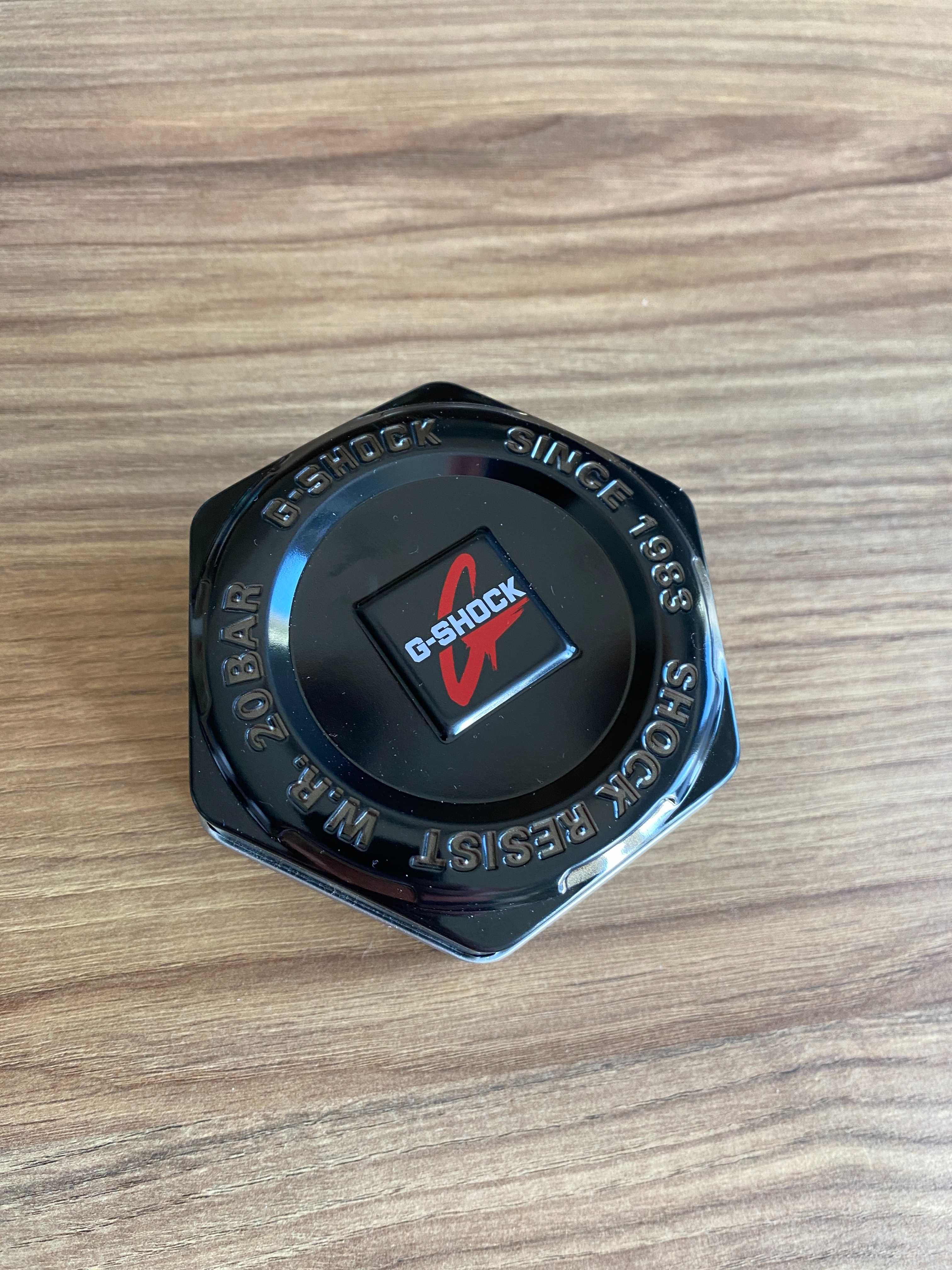 Zegarek męski - Casio G-Shock Original GA-810GBX-1A4ER