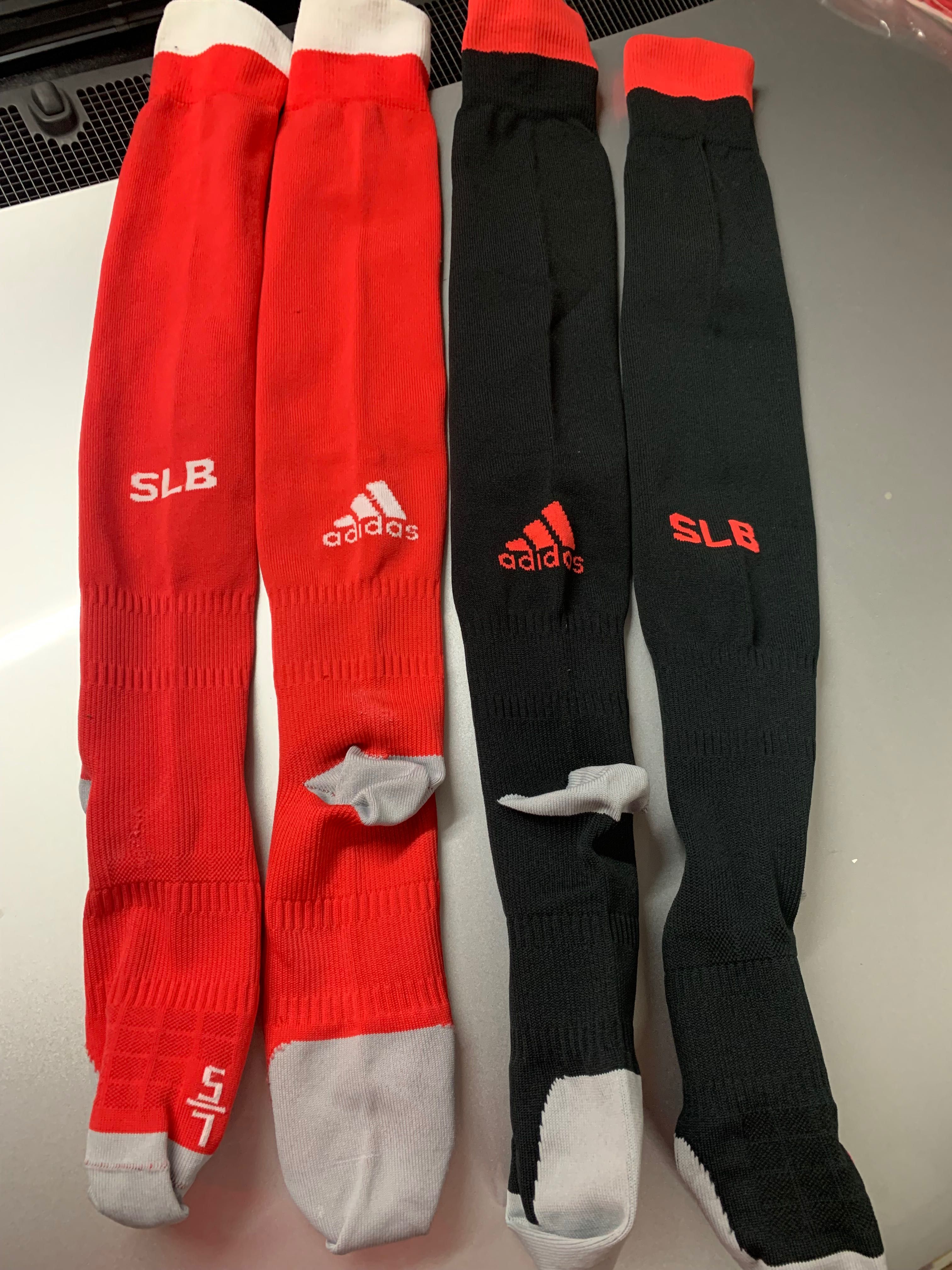 Meias NOVAS de Futebol “Adidas” e “Adidas SLBenfica”