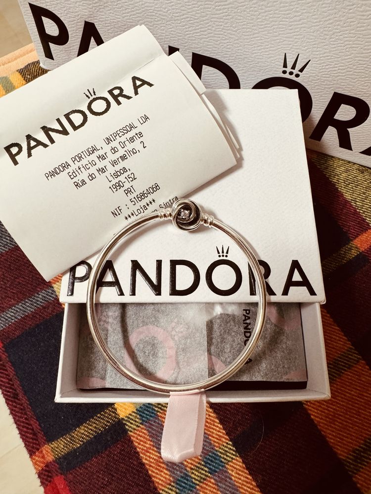 Pulseira Pandora nova,tam,17,talão/compra 29.04.24