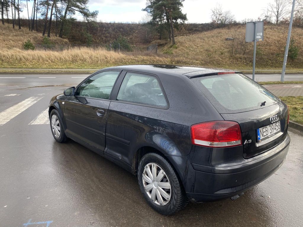 Części audi a3 8p silnik 1.9 tdi bkc skrzynia gqq kolor lz9w zderzak