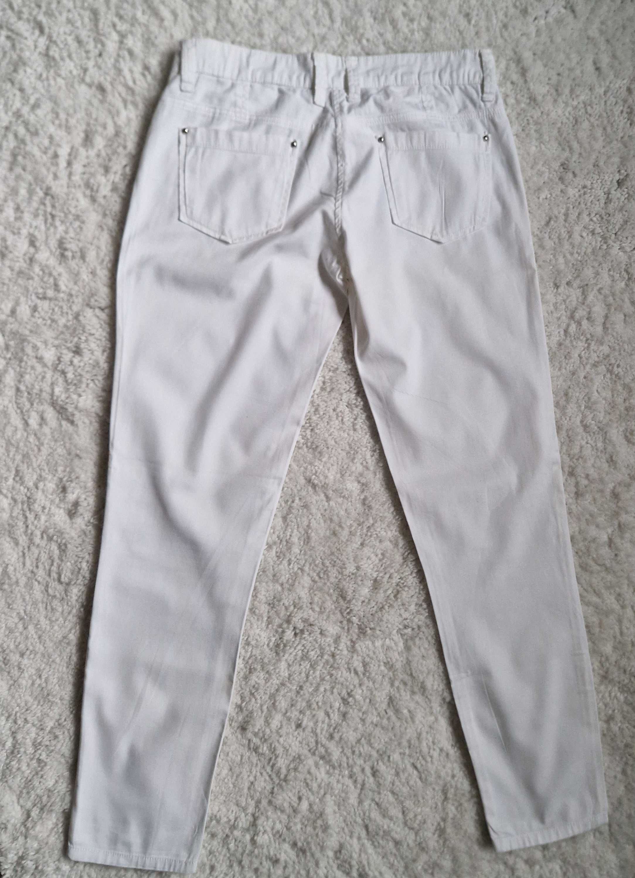Biale klasyczne spodnie damskie do kostek KASHITU JEANS r. 38