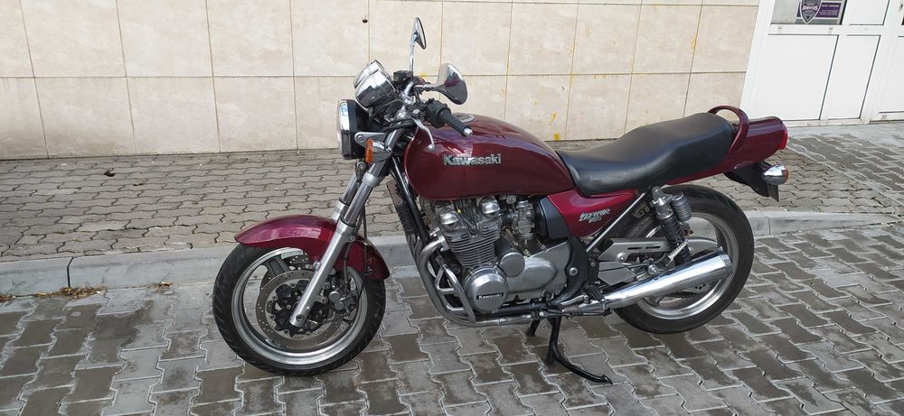Kawasaki ZEPHYR 750 ZR 750