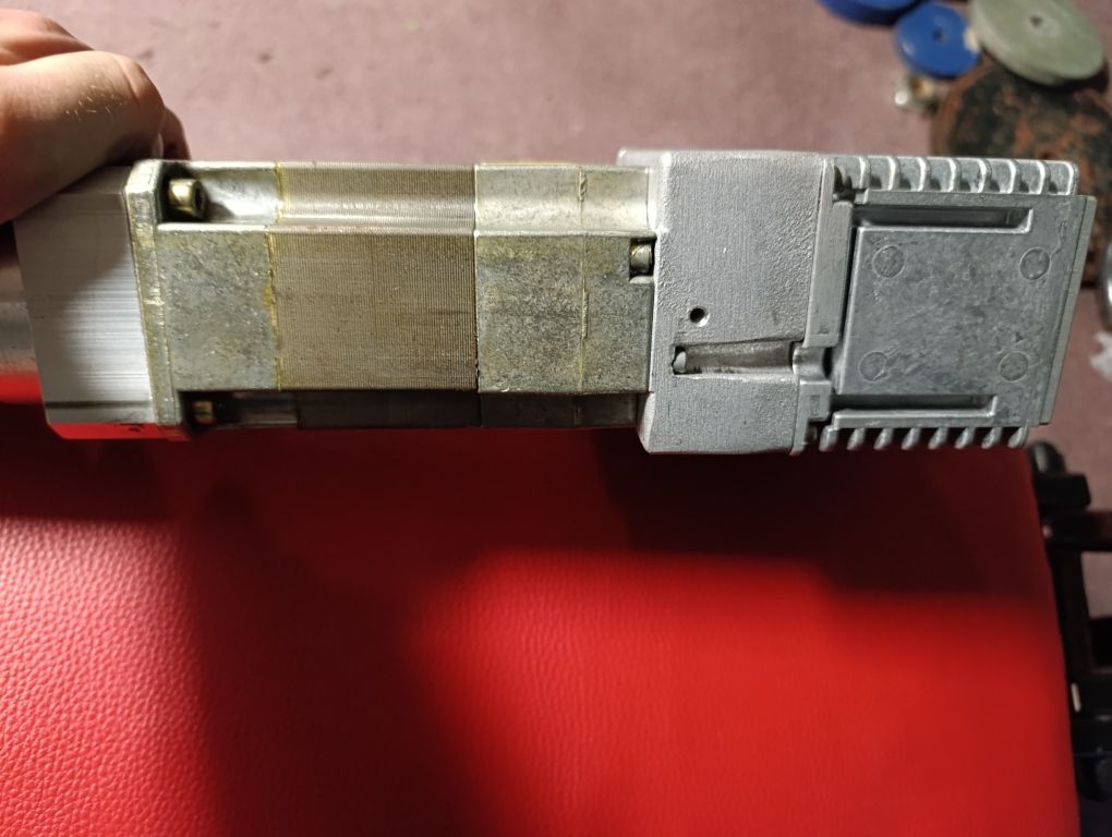 Silnik pozycjonujący programowalny SIMODRIVE POSMO Siemens 300W