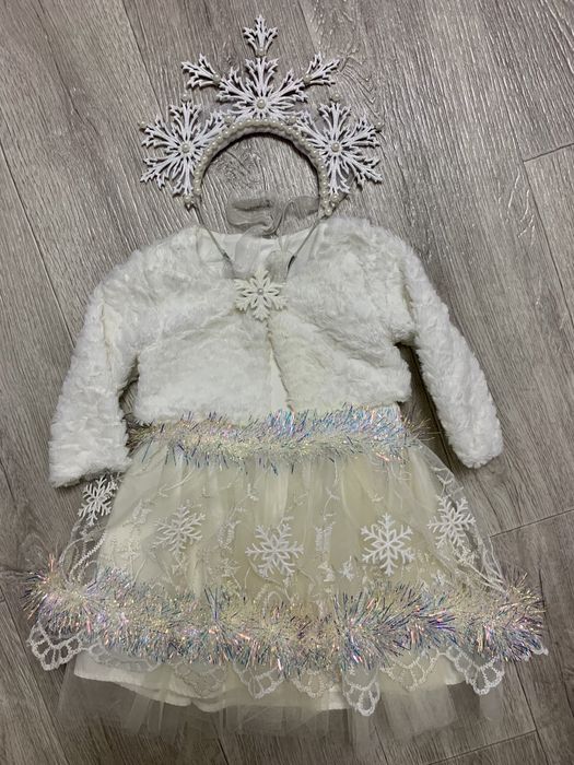 Плаття Сніжинки, костюм Сніжинка, прокат