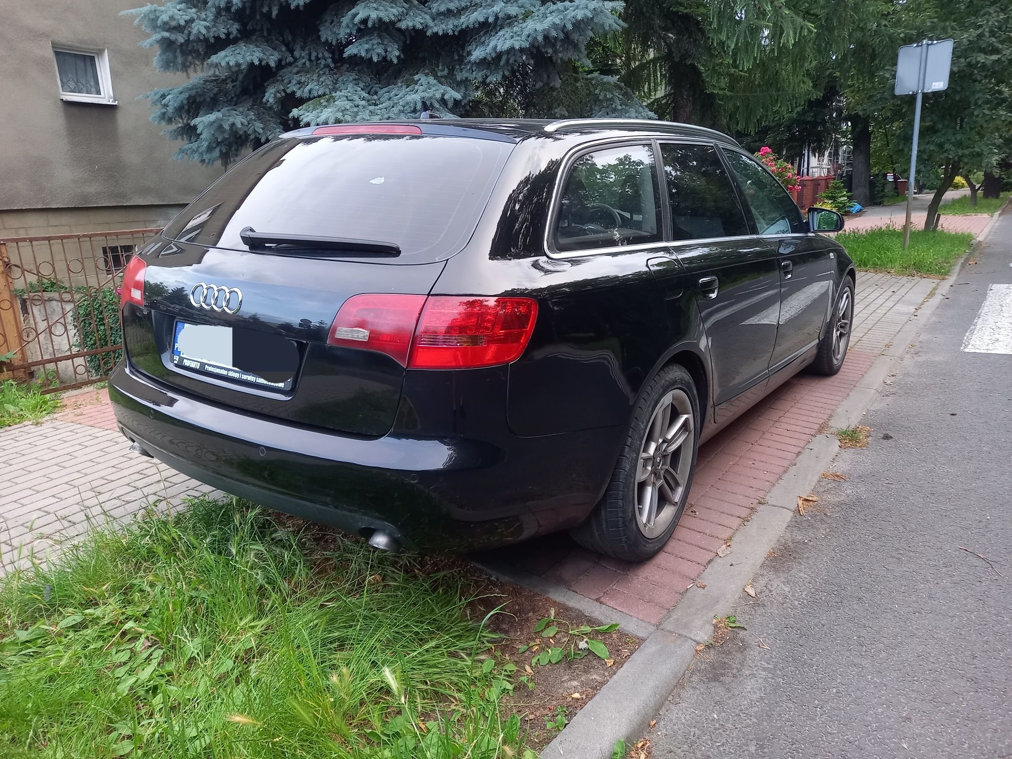 Audi A6C6 quattro 3.0 tdi  233KM chowany hak łopatki