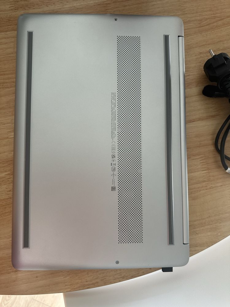 Portatil HP cinza