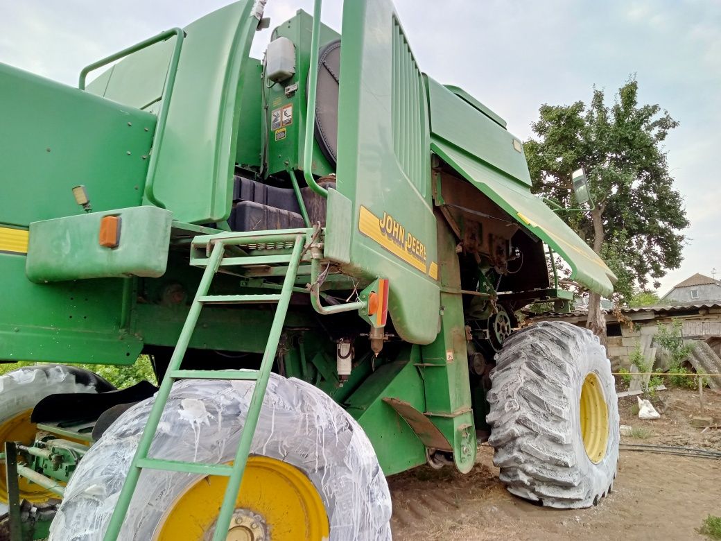 Продаж John Deere 9650