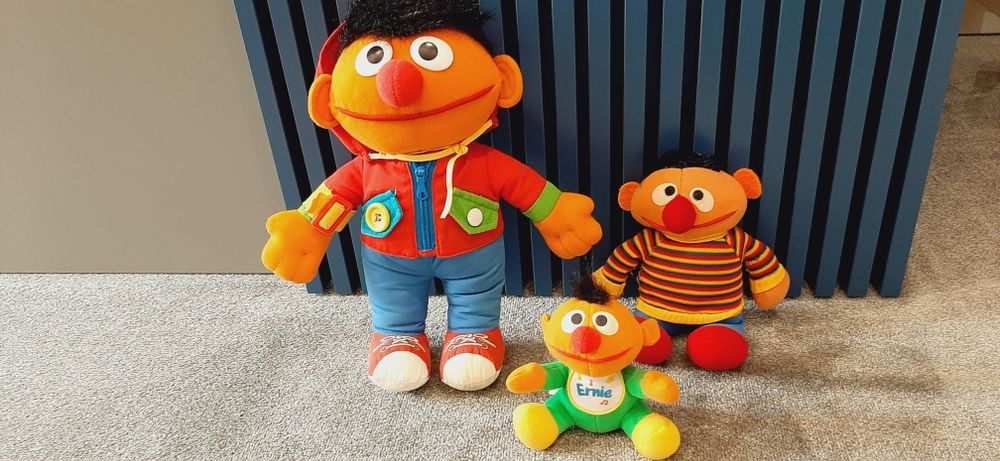 Ernie maskotka Ulica Sezamkowa 3 szt  playskool