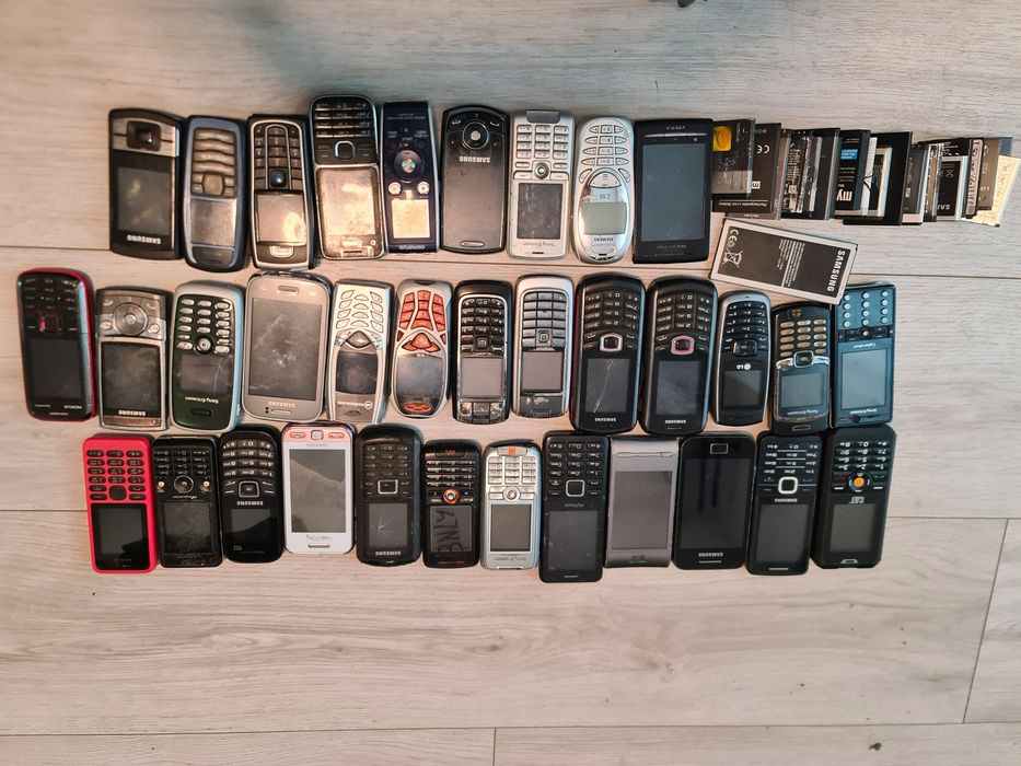 Stare telefony Nokia Samsung SonyEricsson siemens