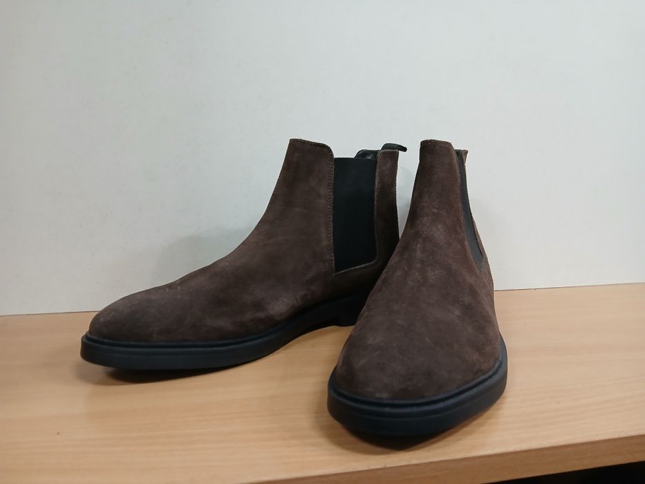 Челсі  44 р/29см Нові  шкіряні   чоботи