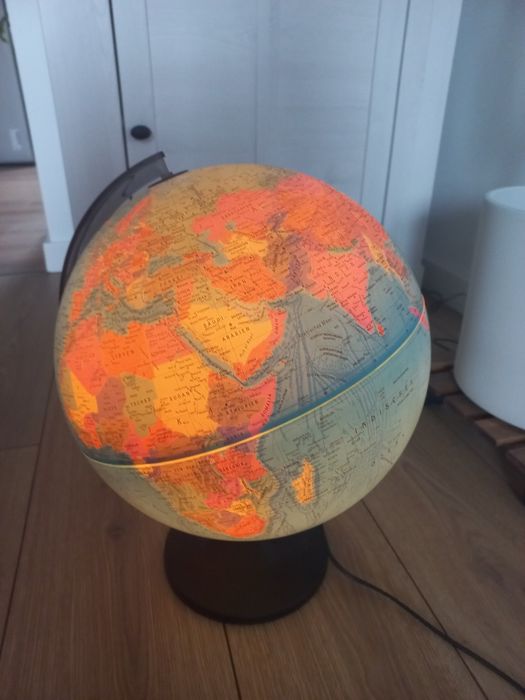 Globus podswietlany lampka nocna