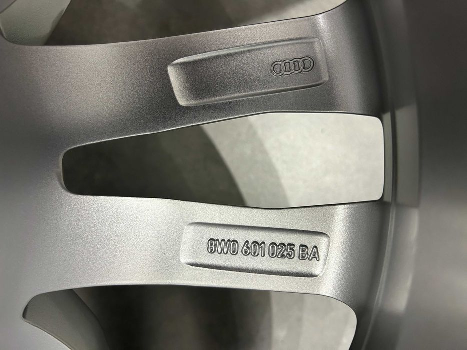 Oryginalne felgi 18 5x112 ET40 Audi A4 B8 B9 A6 C7 C8 Q5 8W0/601025BA