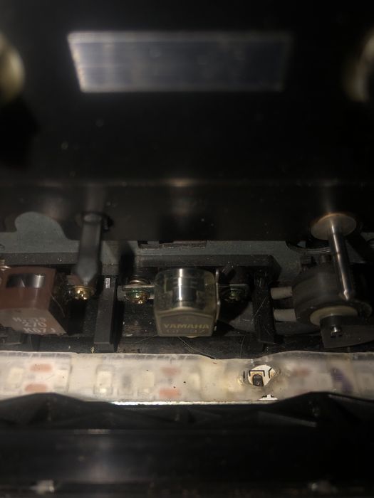 Кассетная дека YAMAHA KX-200 RS